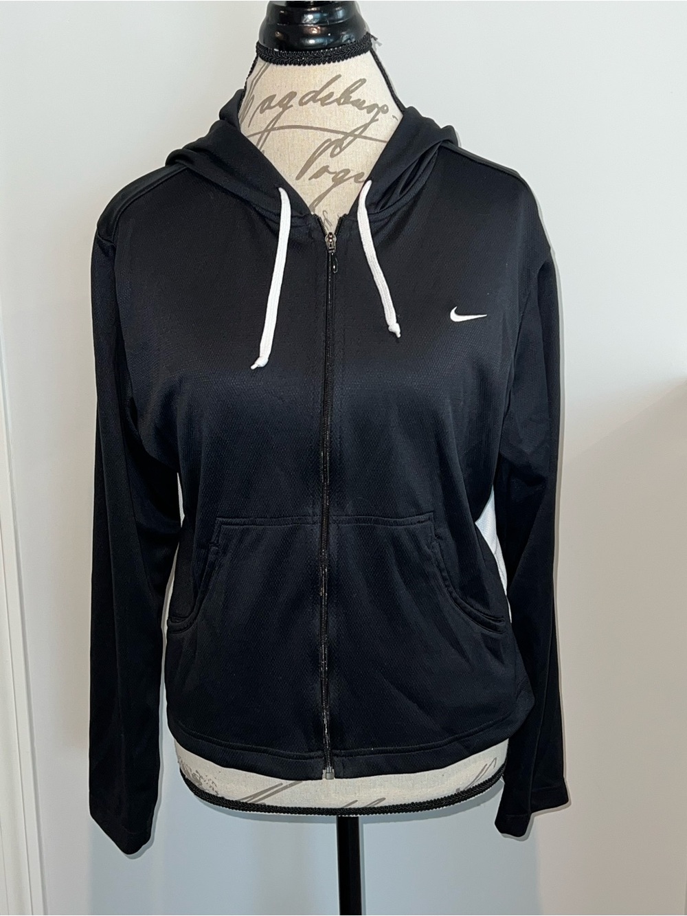 Nike Black Full Zip Track Jacket Women’s Size Large